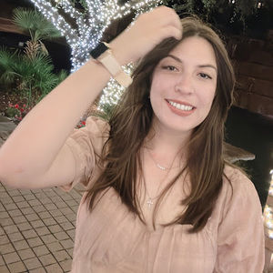 Meet your Posher, Lorena